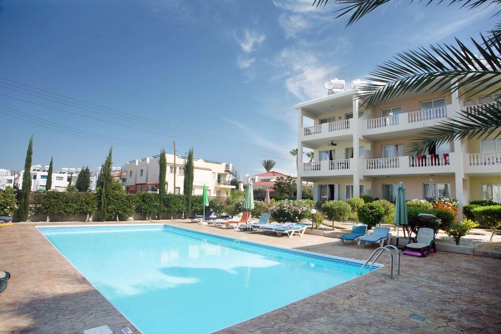 Diana 49 A3 Paphos Exterior foto