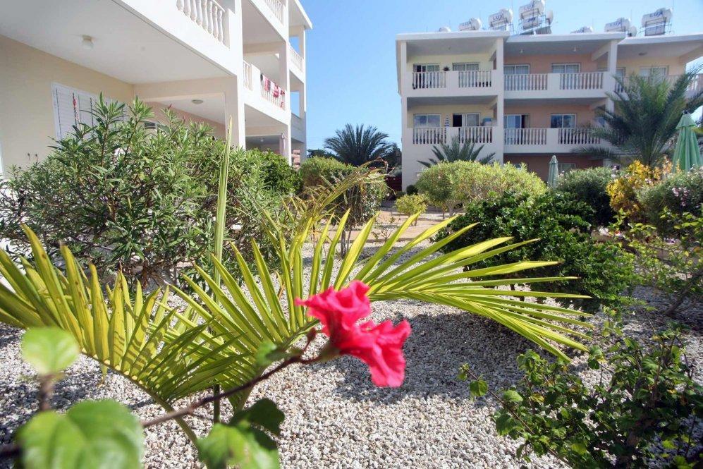 Diana 49 A3 Paphos Exterior foto