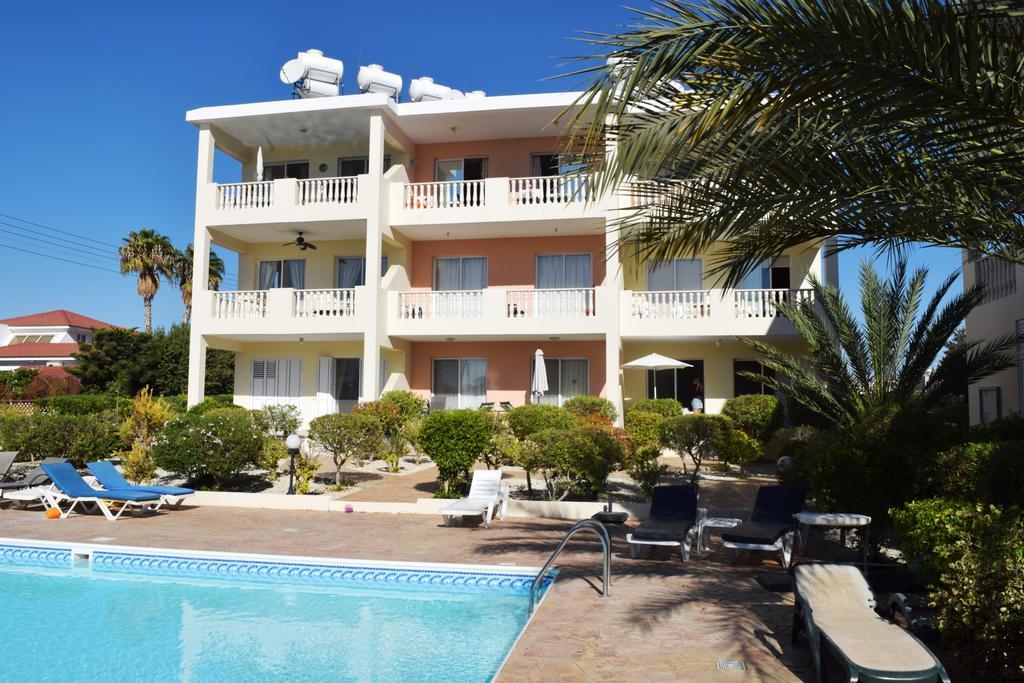 Diana 49 A3 Paphos Exterior foto